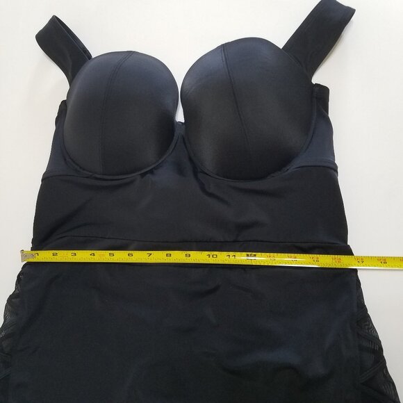 Torrid One Piece Swimsuit Lattice Mesh Side Underwire Bra Black Size 4 - Picture 8 of 14